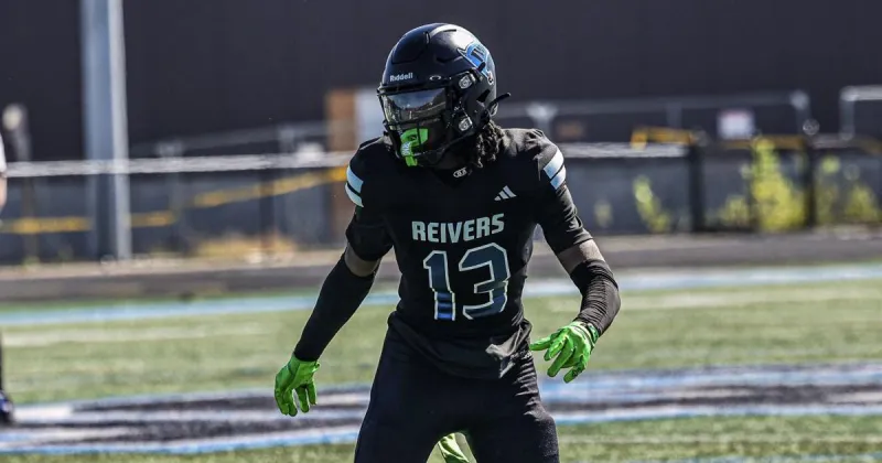 How Iowa Western's Coaleon Johnson went from stocking shelves to stacking DI offers