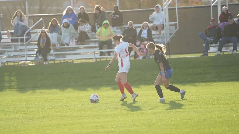 Chargers Pull Away in Second Half Against Red Raiders