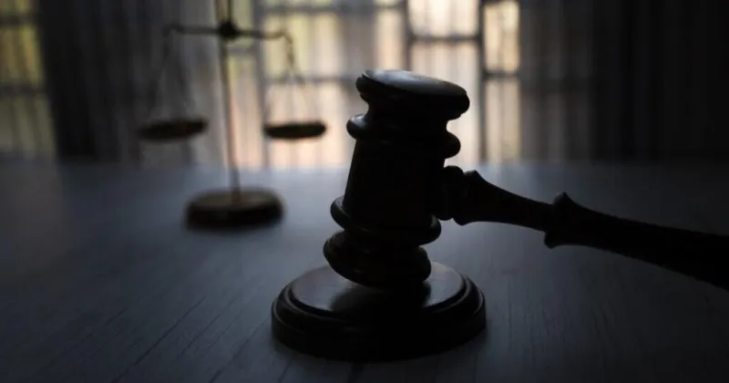 Judge dismisses YouTuber's defamation lawsuit against UNI wrestling coach's wife