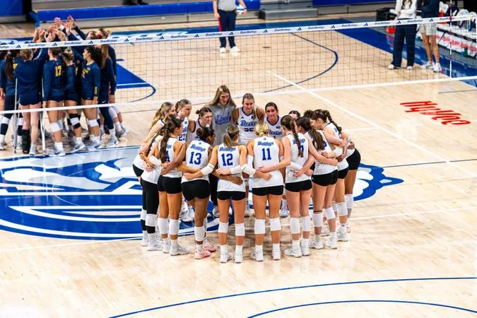 Volleyball Preview: UIC & Valparaiso