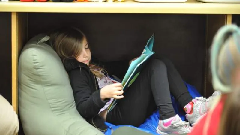 Cedar Rapids metro students and volunteers join America Reads Day