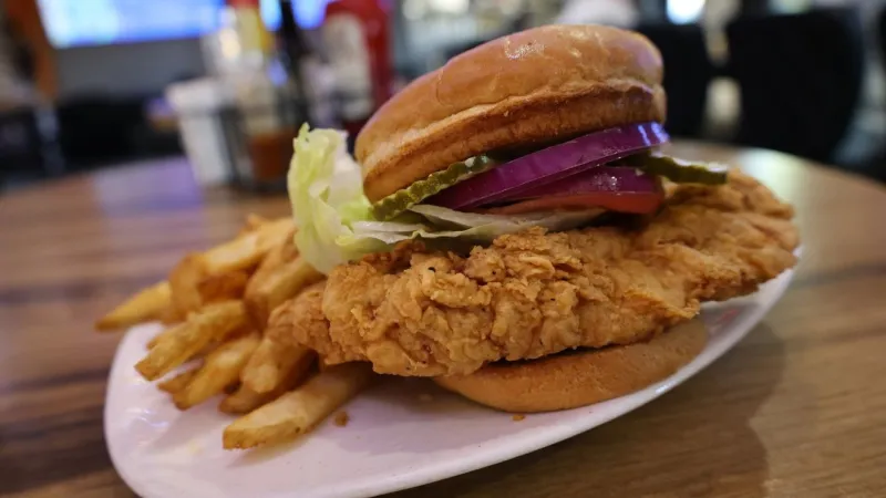 Carroll restaurant wins Iowa's 2026 breaded pork tenderloin contest