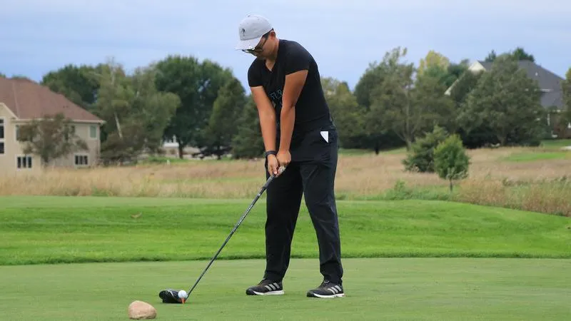 Peacock women's golf hits the links Monday and Tuesday for the Bearcat Dual Gender