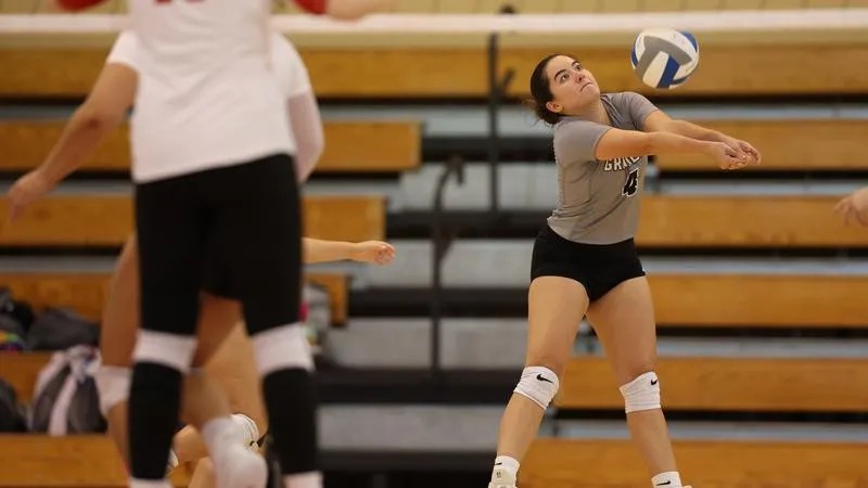 Grinnell volleyball team posts 3rd consecutive sweep while disposing of Luther