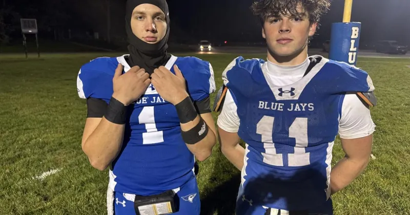 Holmes scores nine times in Rock Port offensive explosion, Blue Jays win state-rated shootout