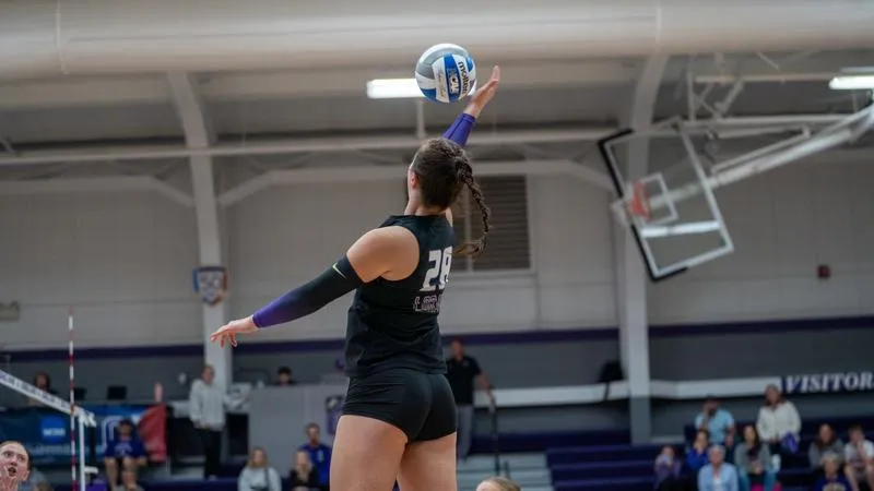 Duhawks Fall to Nebraska Wesleyan