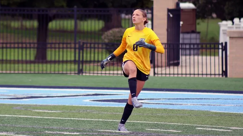 UIU celebrates Senior Day with shutout victory over UIndy