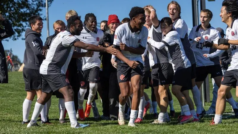 Pioneer men's soccer team punches ticket to MWC Tourney with 5-0 shutout against Lawrence