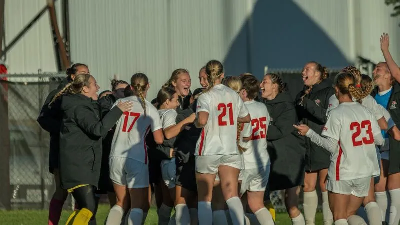 Red Raiders Shut Out Doane in Dominant 3-0 Victory