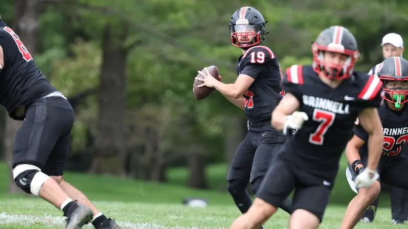 Pioneer football team finishes with flurry of points to top Lawrence