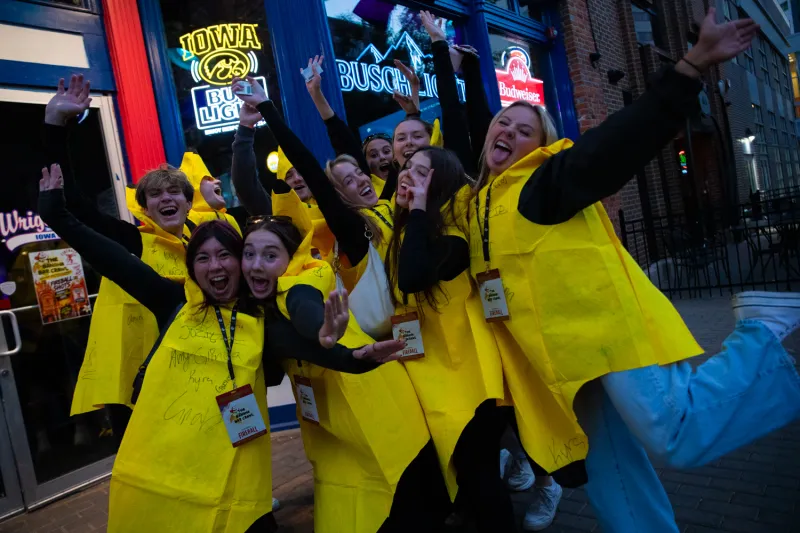 Photos: Banana Bar Crawl