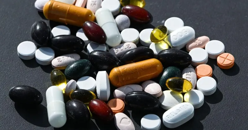 US delays small imports rule that raised alarm over prescription drug costs
