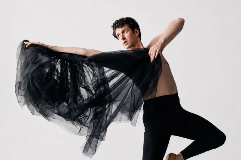 Ballet Des Moines' October show includes the world premiere of a Poe adaptation, dark poetry and a graveyard of ghosts