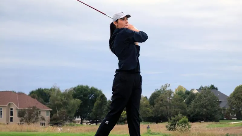 Women's golf wraps up fall season in sixth at Bearcat Dual Gender