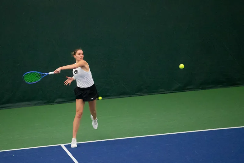 Iowa women's tennis finds success in experimenting with doubles lineups