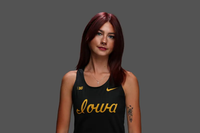 Q&A | Meet Iowa cross country fifth-year Miriam Sandeen
