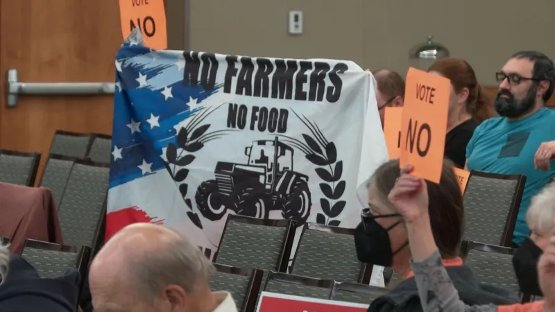 Linn County supervisors unanimously deny Alliant Energy rezoning request