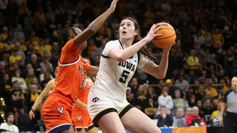 Iowa women's basketball team ranked 10th in AP preseason poll