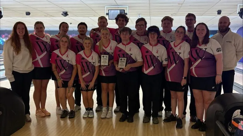 Wartburg Bowling Teams Sweep Stout Open Titles