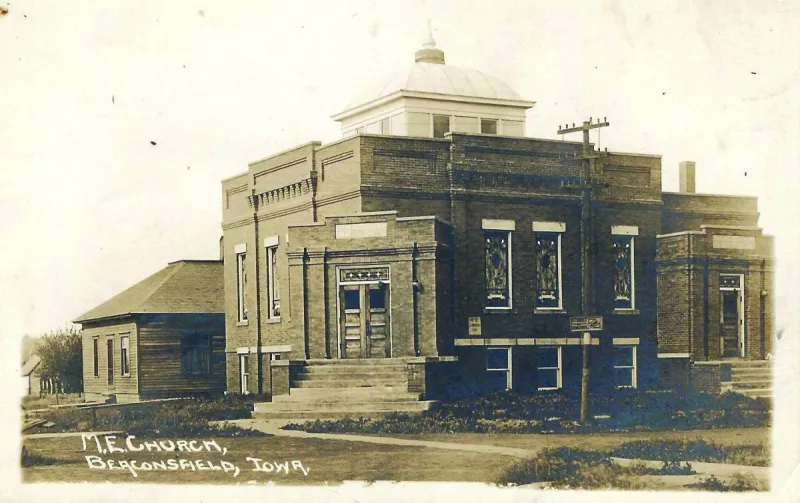 Snapshots of History by Mike Avitt