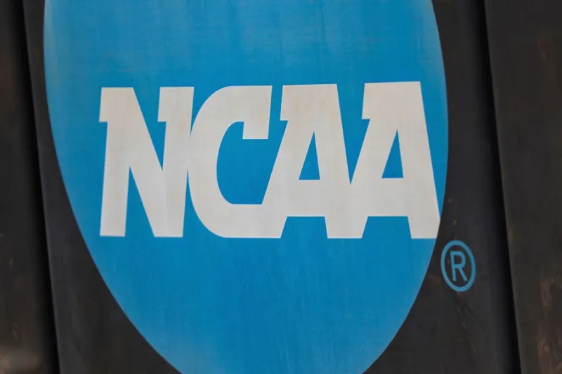 Nick Saban lends support to college sports bill as SEC, Big Ten push back