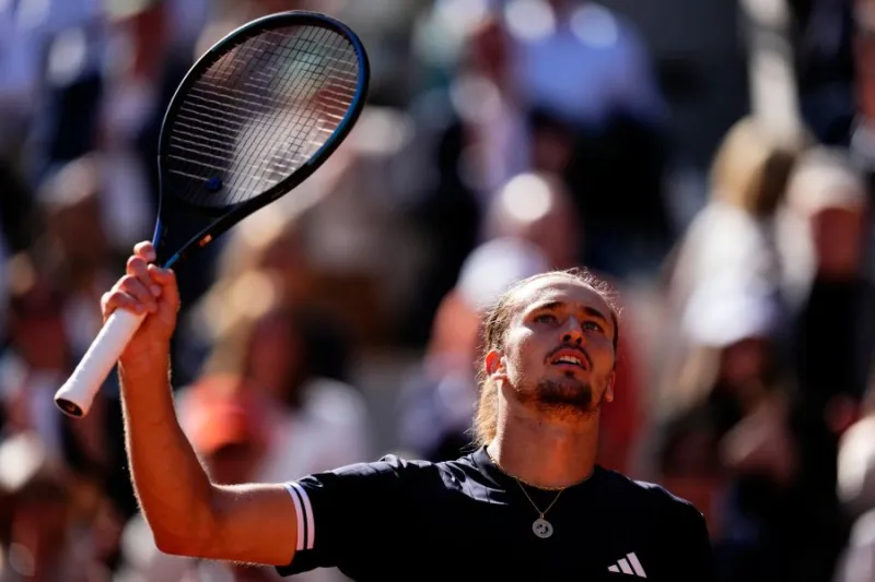 Zverev beats Mensik in French Open semifinals and nears elusive Grand Slam title