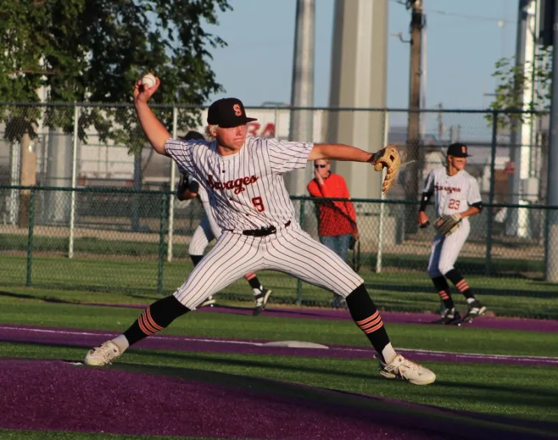 Salmon baseball claims 1st state trophy in 8th year of existence