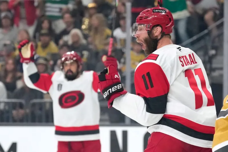Jordan Staal scores twice including game winner as Hurricanes pull even with Golden Knights