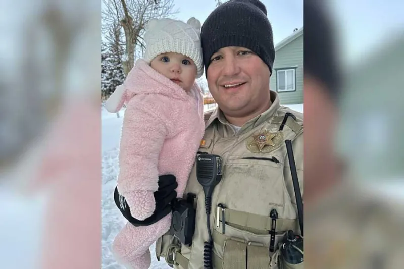 Deputy shot by man in Wyoming listed in 'critical condition'