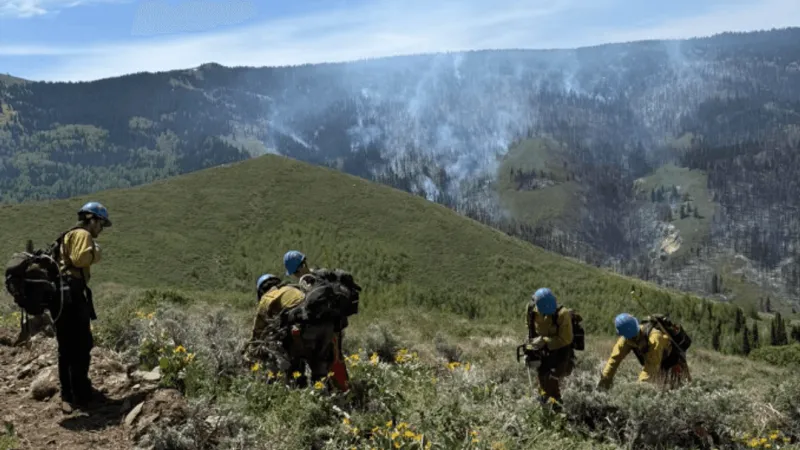 Cassia County sheriff warns roads to Independence Lakes still closed despite fire progress