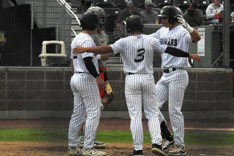 Mobiles best Chukars in a 7-inning game that featured 10 homers