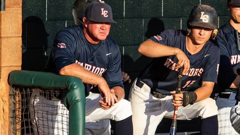 Robbins Tabbed ABCA Regional Coach of the Year