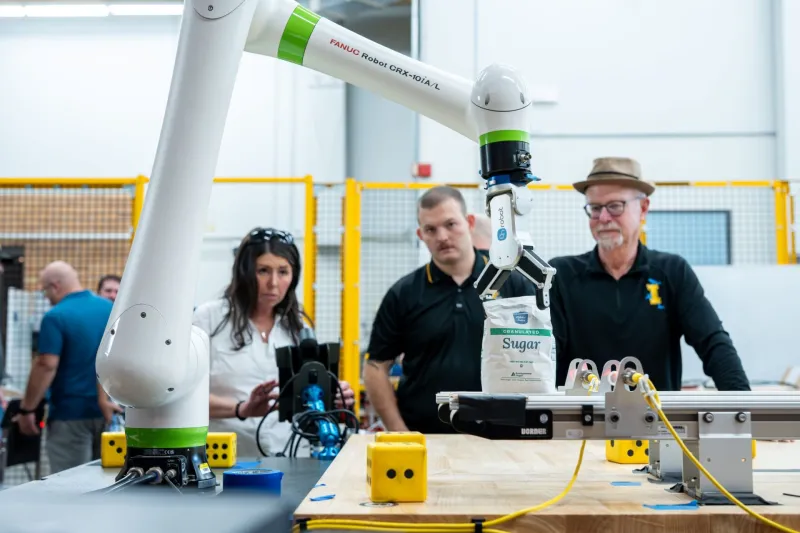 U of I announces three AI degree programs