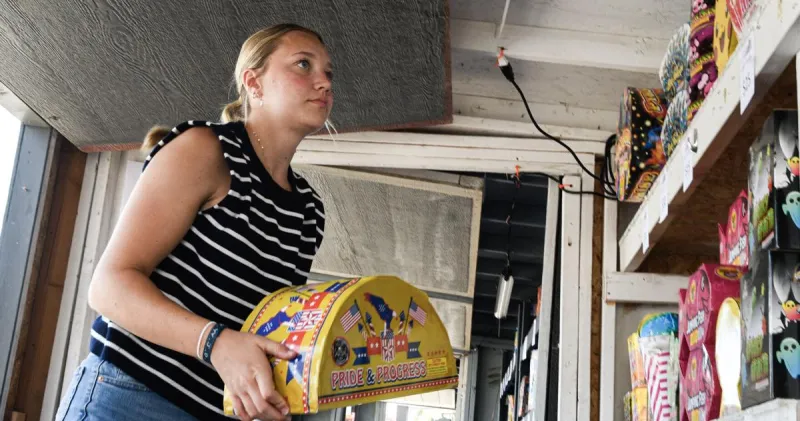 Red Dragon Fireworks Outlet duo brightens nights for families in the Magic Valley