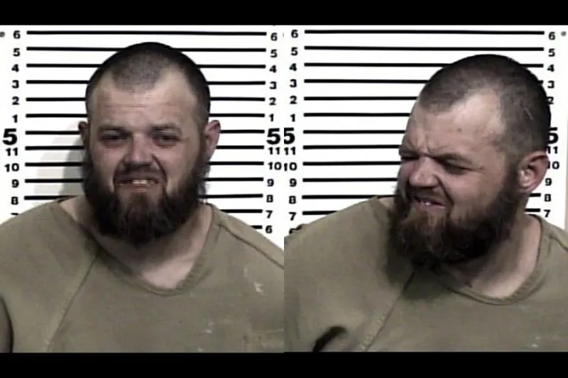 Man apprehended by sheriff K-9 after he allegedly threatened to shoot and kill multiple people