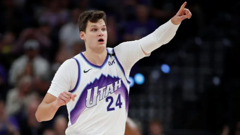 Los Angeles Lakers acquire Walker Kessler via sign-and-trade with Utah Jazz