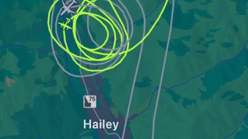 Air support returns over Ohio Fire near Hailey, Idaho, as evacuations remain in place