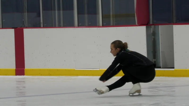 3 Idaho Falls figure skaters carve a path to a national competition