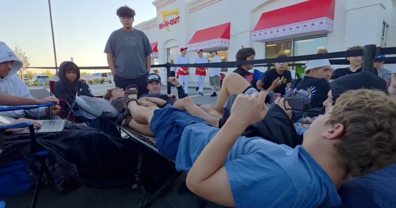 Twin Falls gets its first In-N-Out Burger as overnight crowds line up at new Canyon Rim location