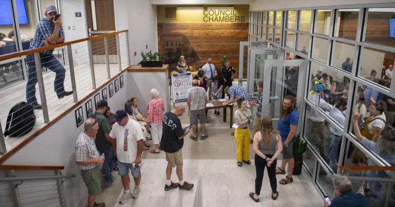 Citizens flock to City Hall against Flock camera use