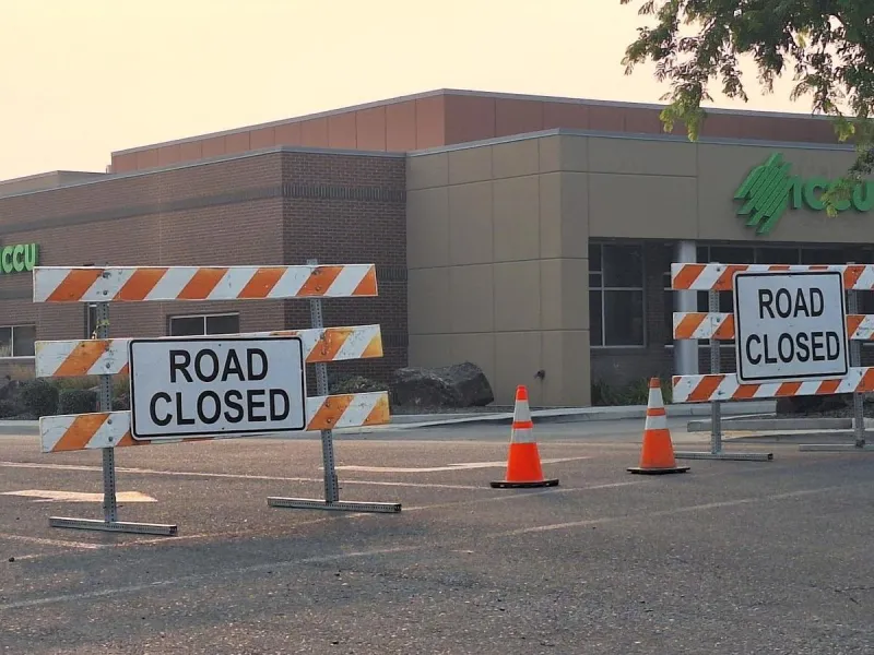 The Conspiracy Crowd Comes Out After Twin Falls Shooting