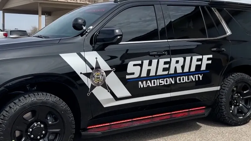 'Highway 20 Flasher' investigation leads to charge against Jefferson County Man