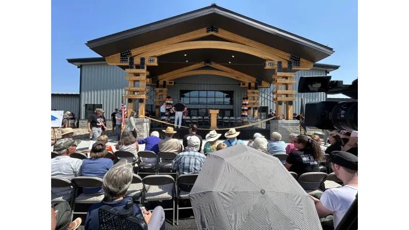 Salmon celebrates opening of Two Rivers K-8 after years