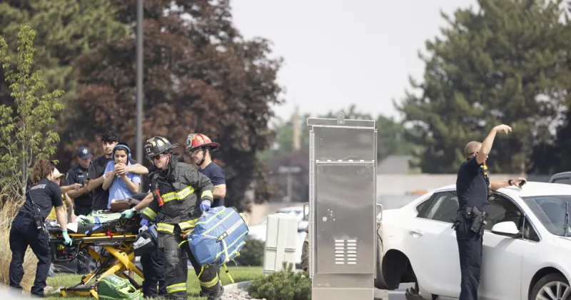 Minor injury reported after multi-vehicle crash in Twin Falls