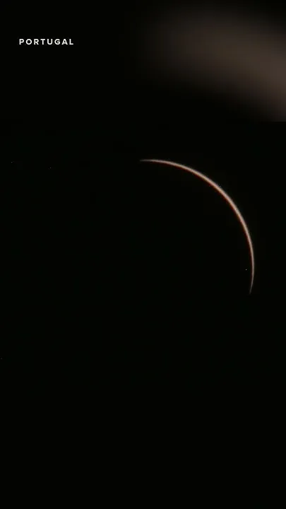Rare total solar eclipse seen in Portugal (Video)