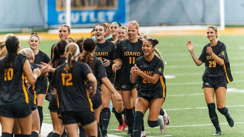 Vandal Soccer Opens Season with Back-to-Back Shutouts