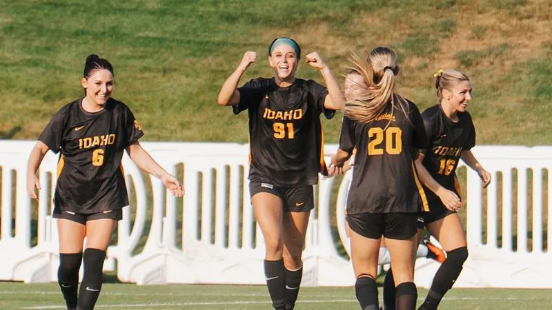 Vandal Soccer Opens Week Two in Hawai'i Against Western Michigan