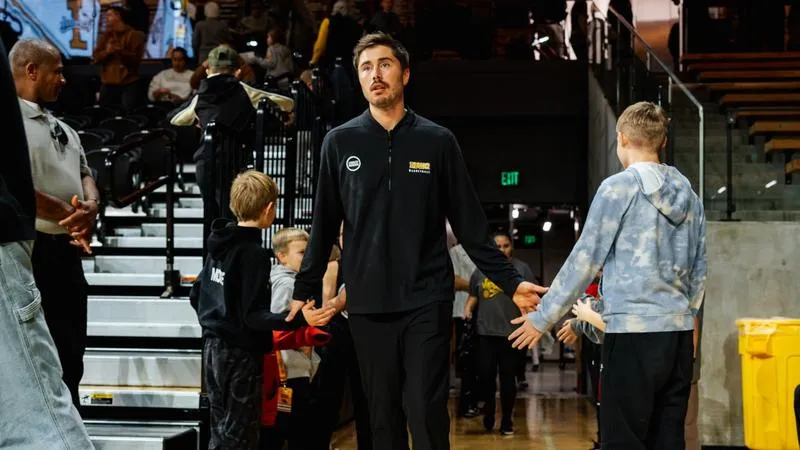 Chavez Elevated to Assistant Coach, Vandal Hoops Adds Two Graduate Assistants
