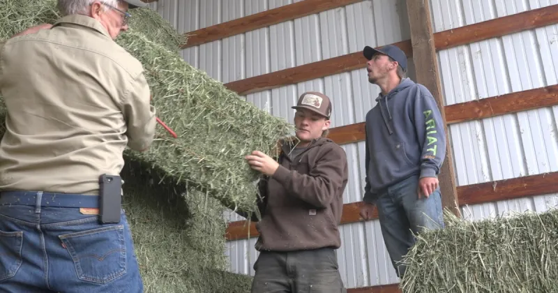 Sanctuary Cowboy Church delivers hay to ranchers affected by the Big Grass Fire