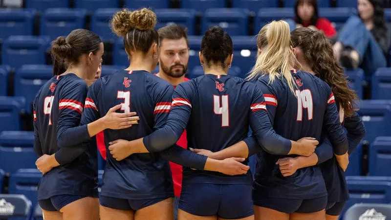 No. 18 Raiders Edge No. 12 LC State in Five Sets to Start CCC Play